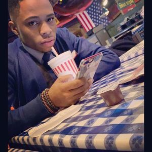 Meet your Posher, Lavonte